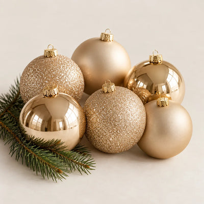 Seis bolas de Natal Bolzano douradas de 8 cm em brilho, fosco e glitter