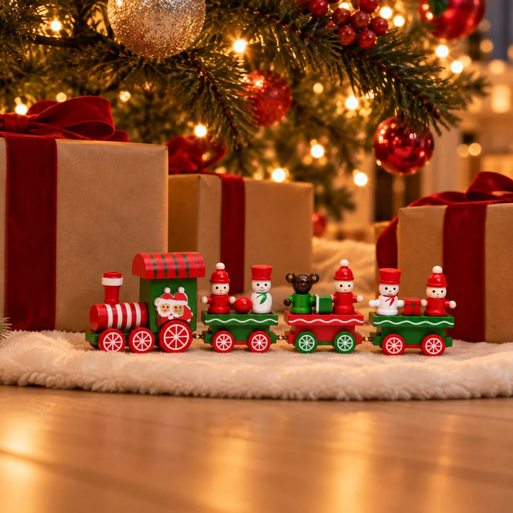 Trenzinho de Natal Vipiteno embaixo da árvore entre os presentes